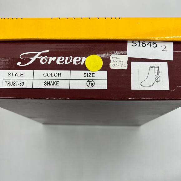 Forever Faux Leather Chunky Heeled Boots Womens Size 7.5 Snake Gray Color Bootie - Picture 10 of 11